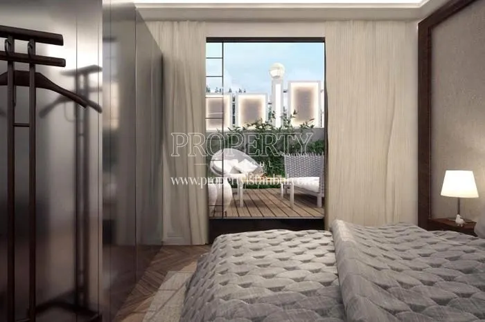 The bedroom with the balcony in Yor Palas