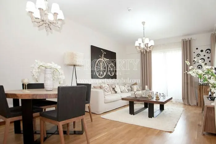 One of the living rooms in Yorum Istanbul