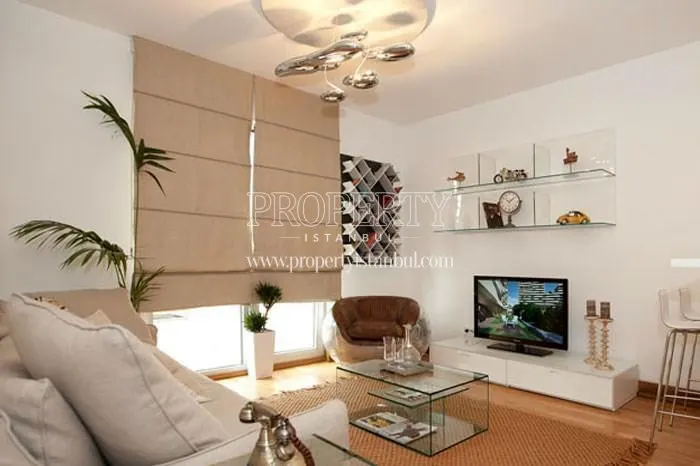 One of the living rooms in Yorum Istanbul