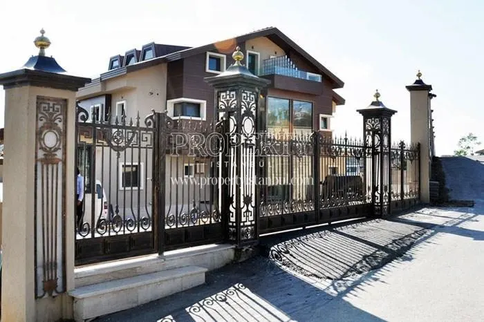 Huge luxury villa in Zeytindali Konaklari