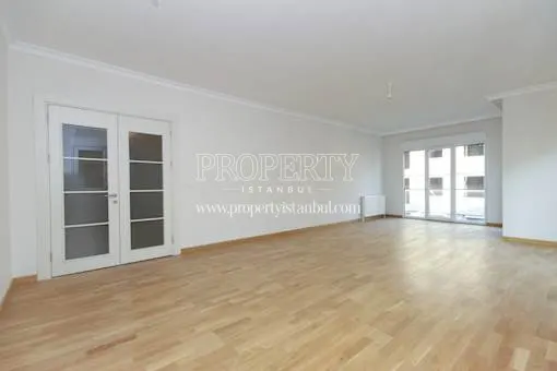 The empty flat in Akpinar Sitesi