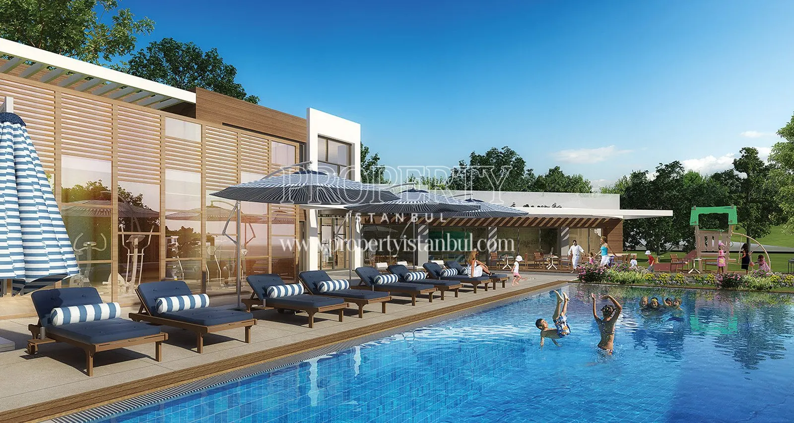 The swimming pool in Eston Sehir Koru