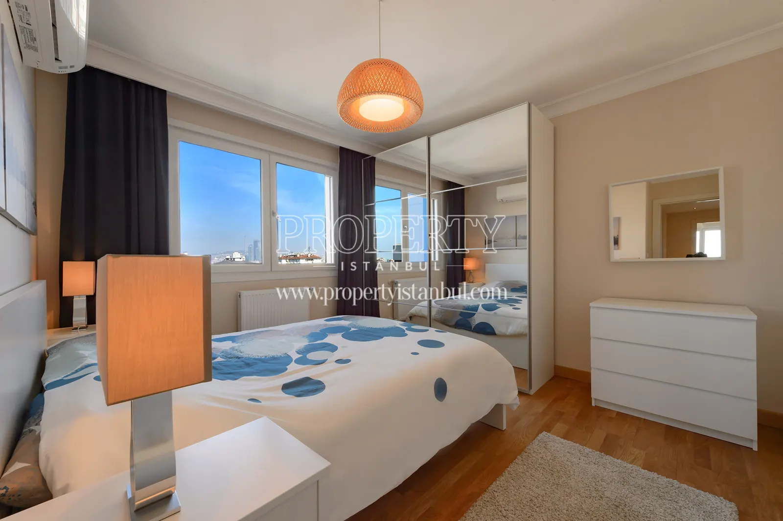 The bedroom of Kelesoglu Feza Sitesi