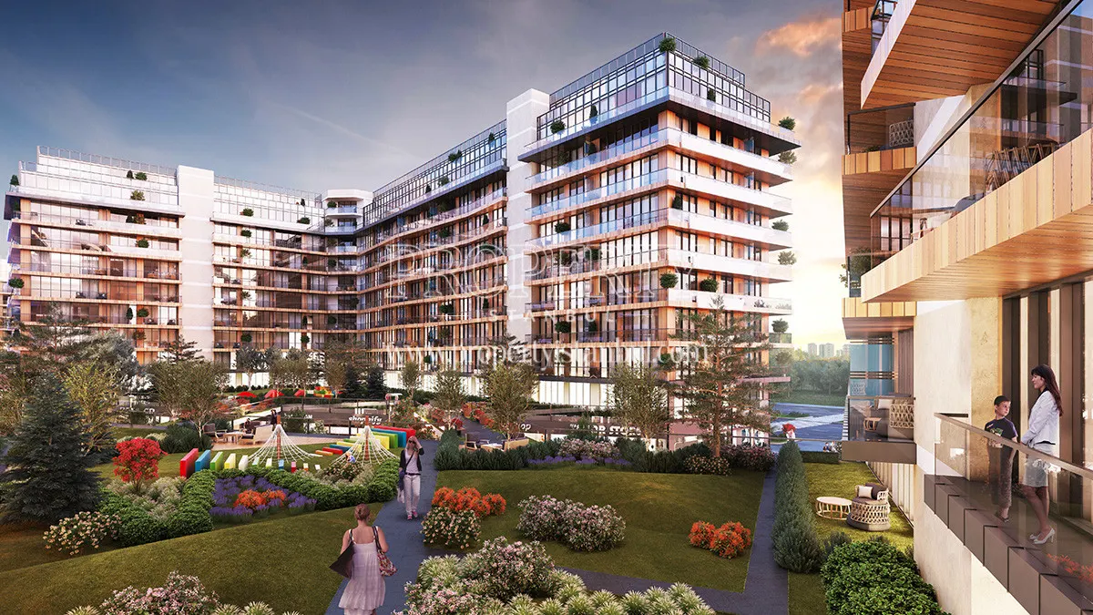 Lensistanbul compound
