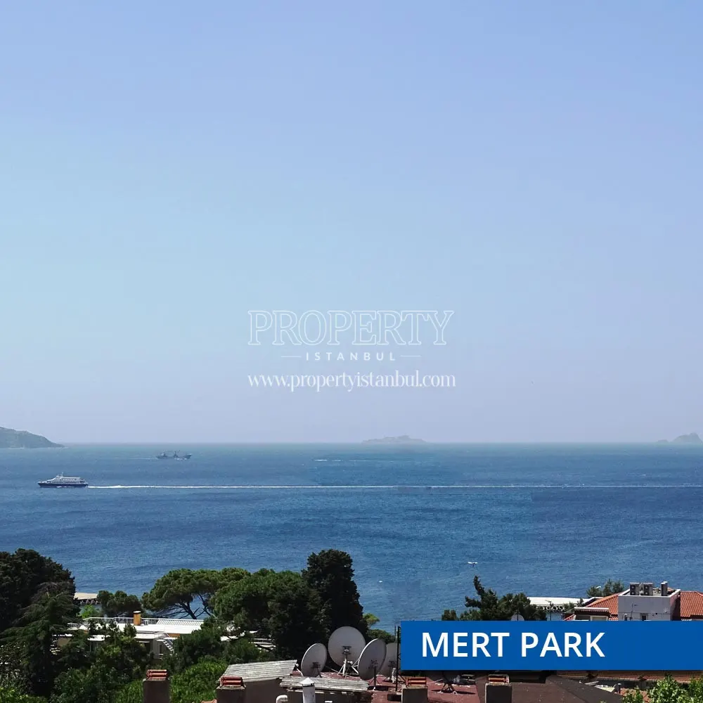 The Marmara Sea from Mert Park