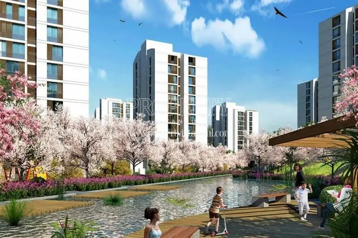 The artificial lake in Resim Istanbul