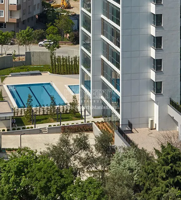 Mesa Marmara outdoor swimming pool