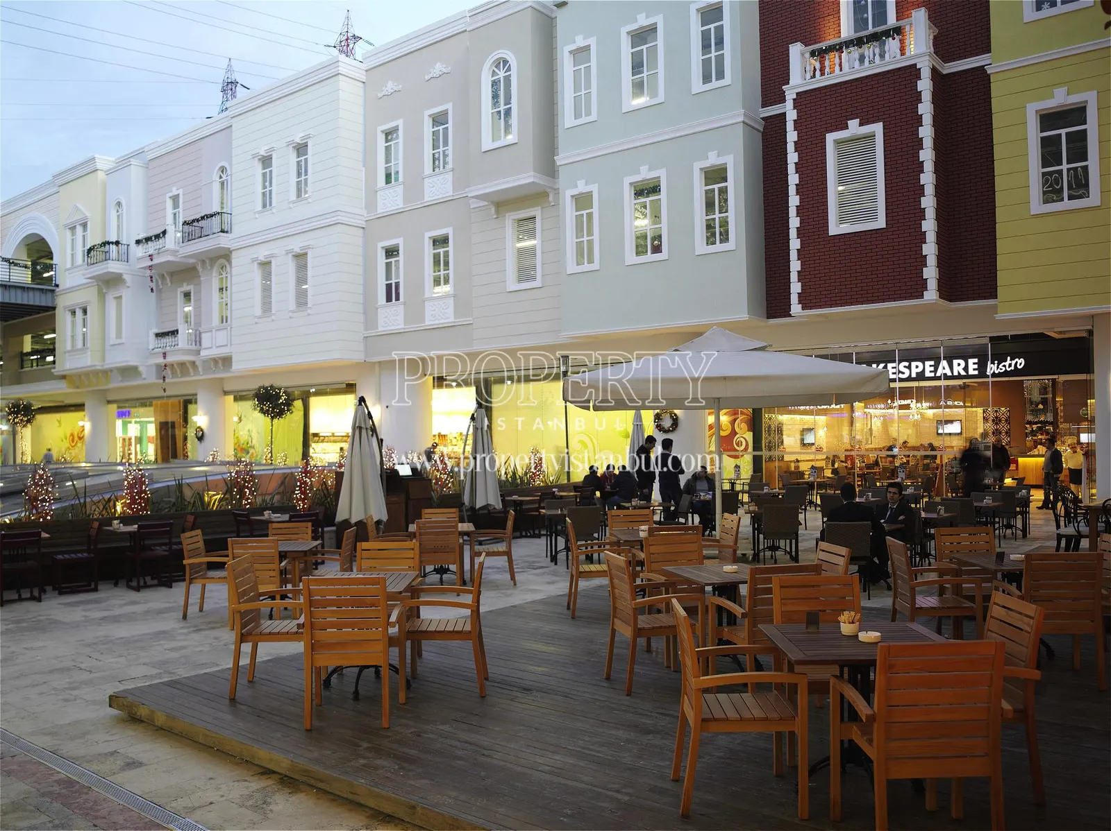 The cafes in Torium Mall