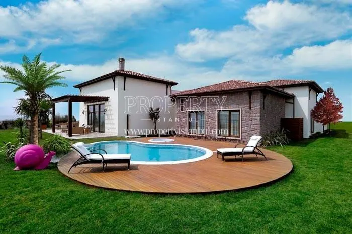 Luxury villa with its private swimming pool in Toskana Orizzonte