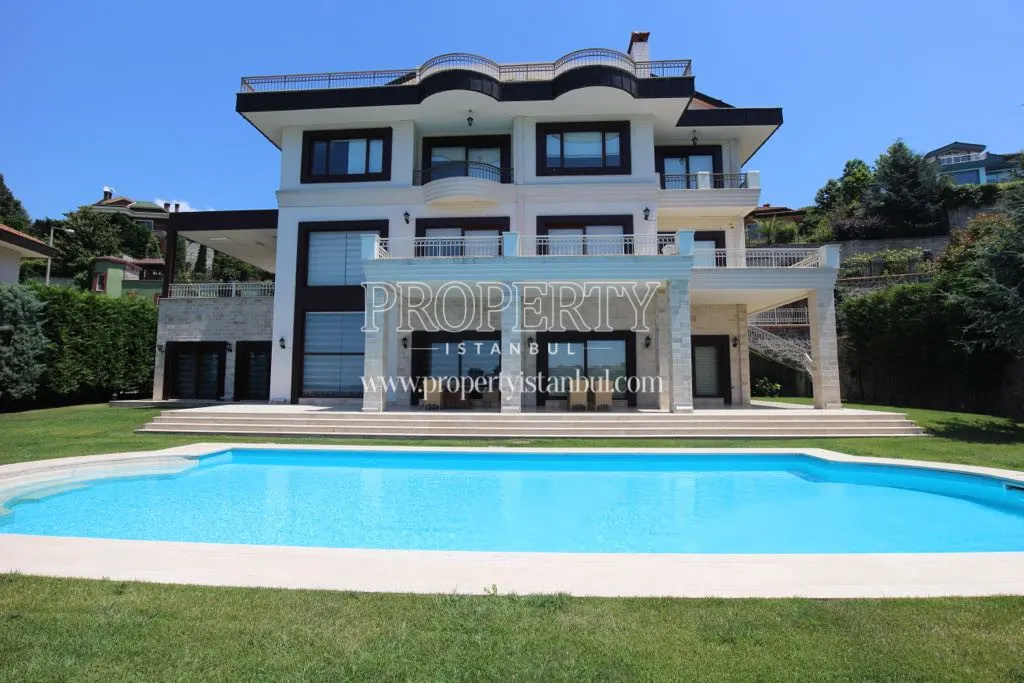 Acarkent villa with the swimming pool