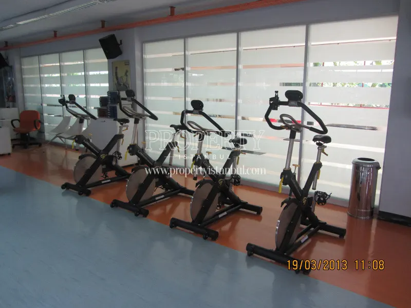 The gym in the Agaoglu My City Umraniye compound
