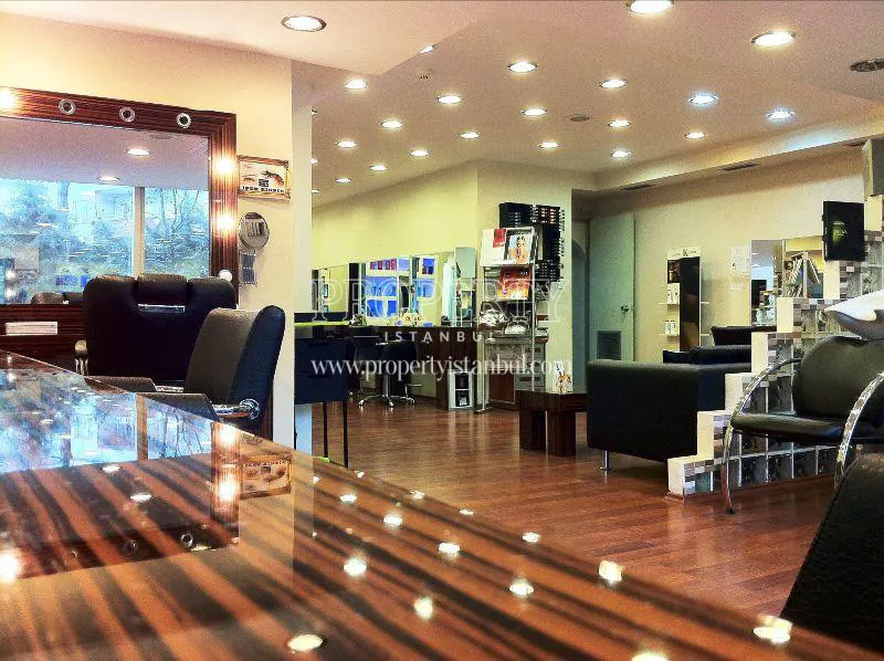 The coiffeur in the Agaoglu My City Umraniye complex