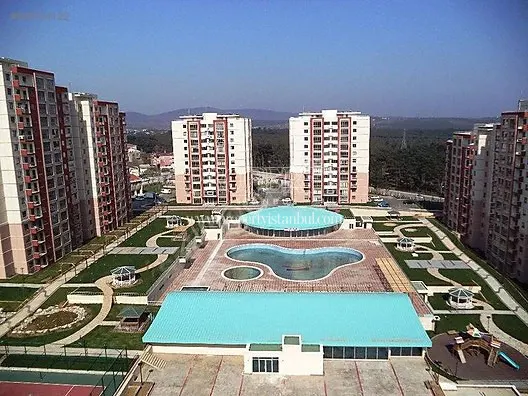 Alemdag Emlak Konutlari compound