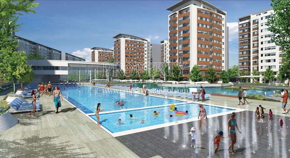 Outdoor swimming pool in Aqua City 2010