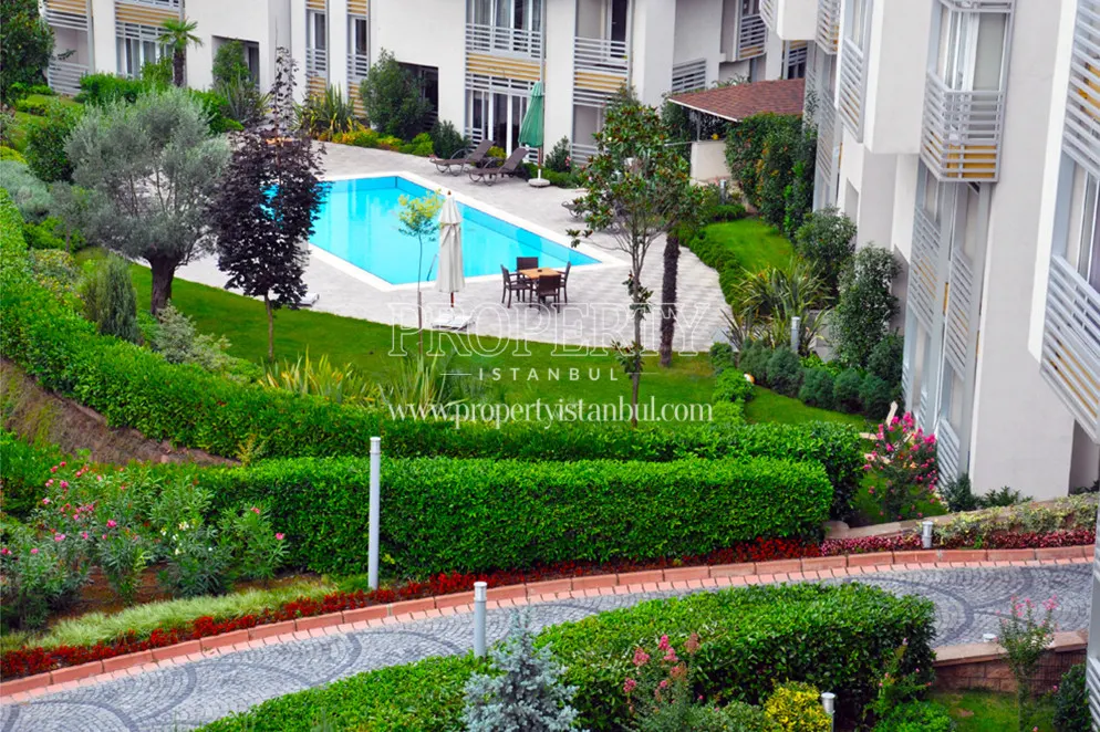 Badur Bogazici Evleri swimming pool
