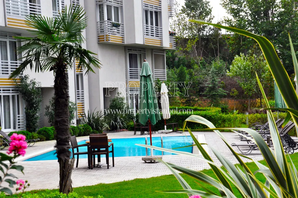 Badur Bogazici Evleri outdoor swimming pool