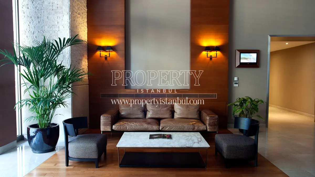 Bellevue lobby