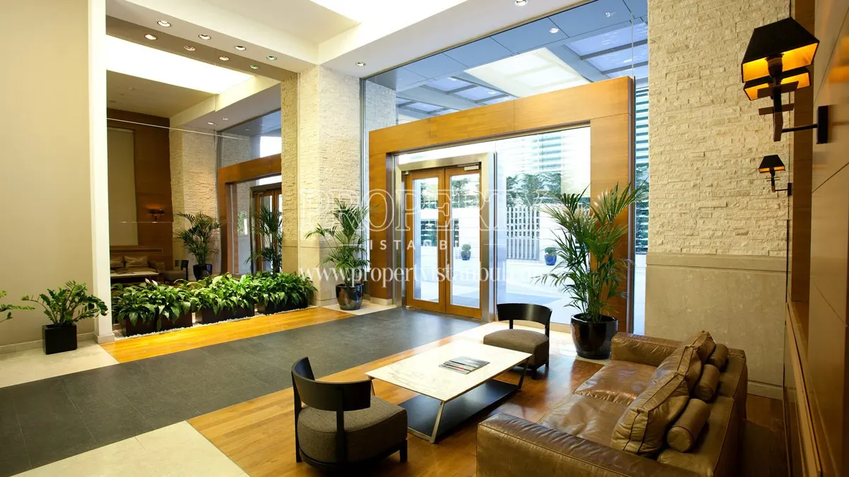 Bellevue Residence lobby