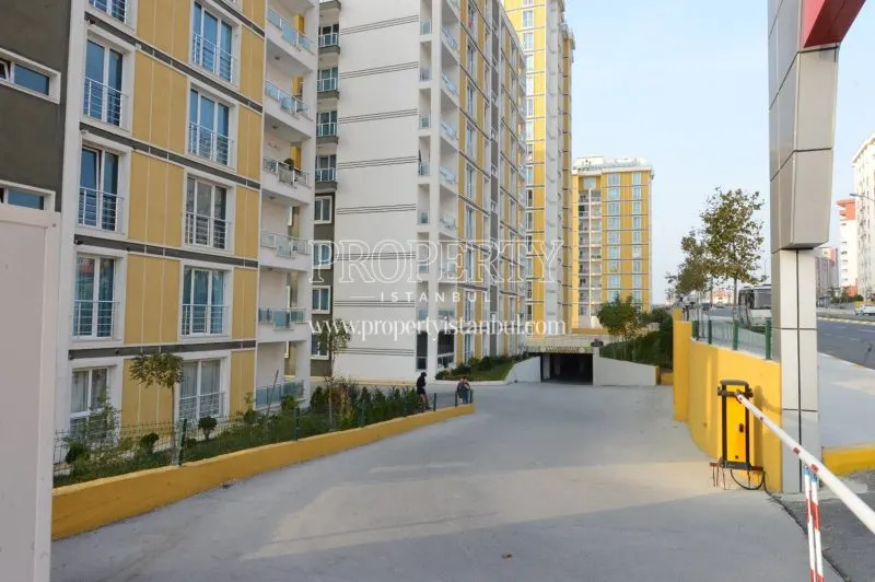Bey 2023 Evleri compound gate