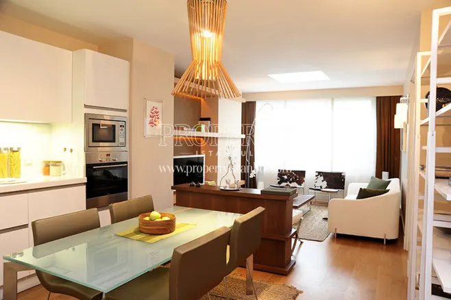 The living room in Bomonti Apartman