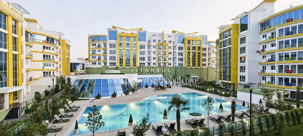 Centro Futura swimming pool with the blocks