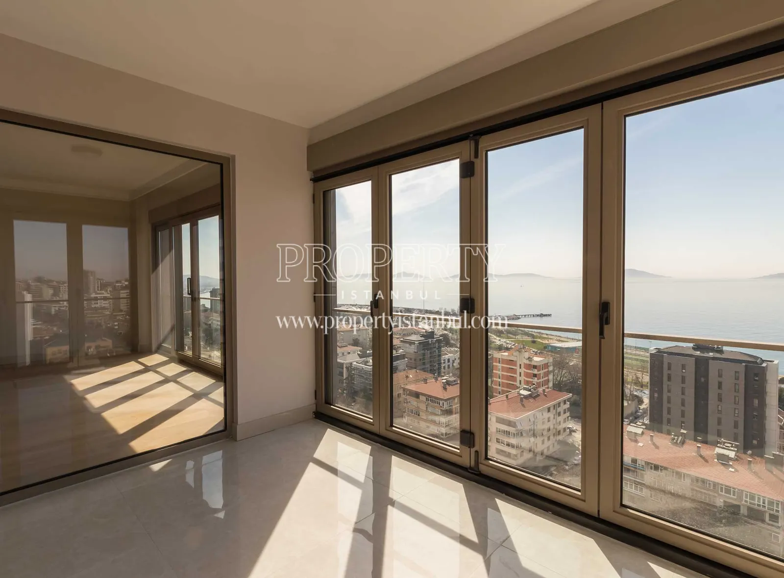 Sea view from the empty unit in Coskan Sitesi