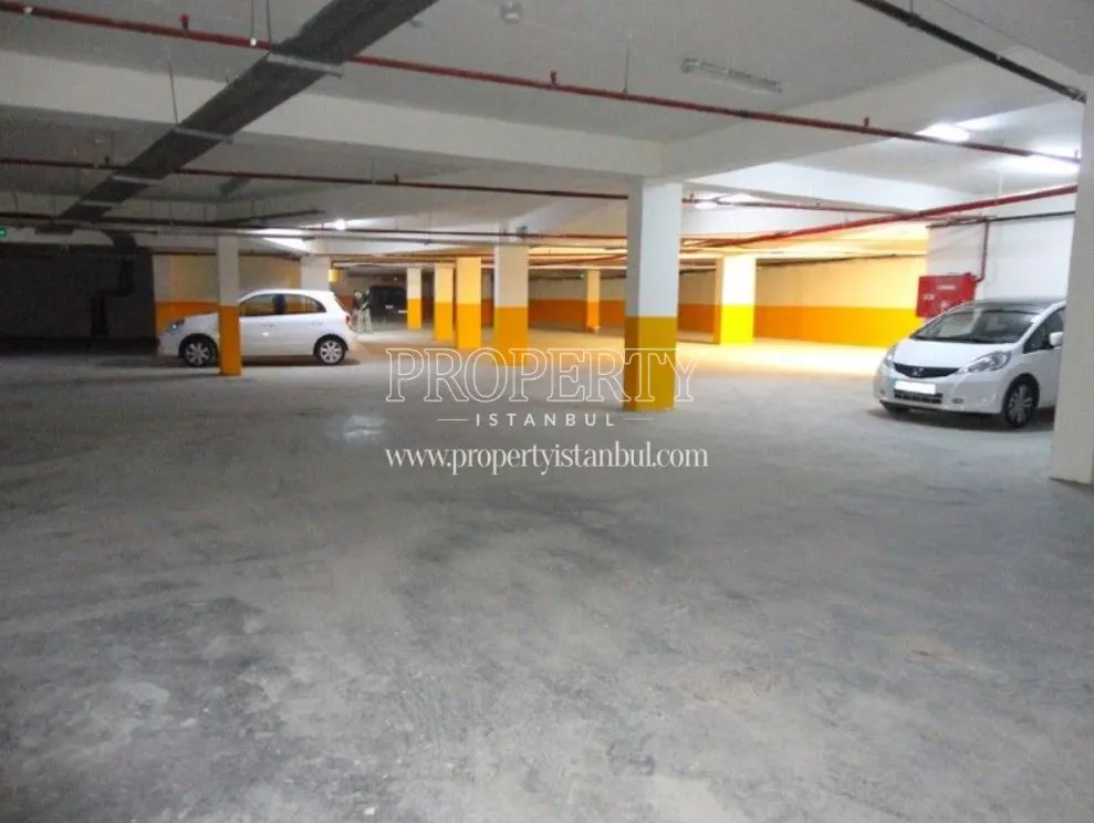 Danis Park garage