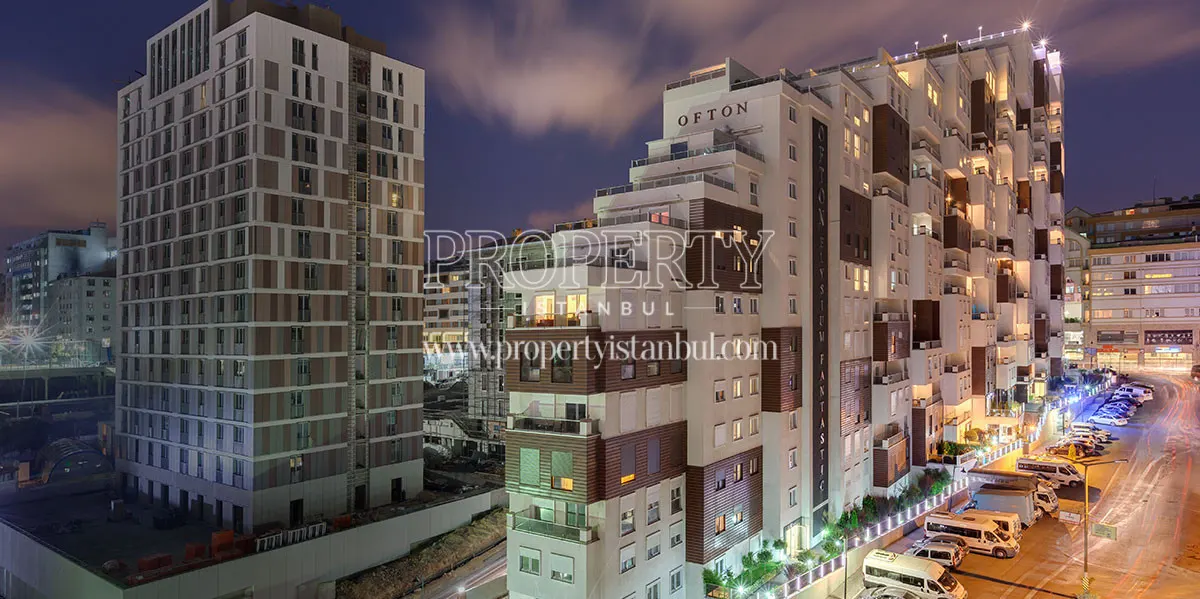 Elysium Fantastic Bomonti homes at night
