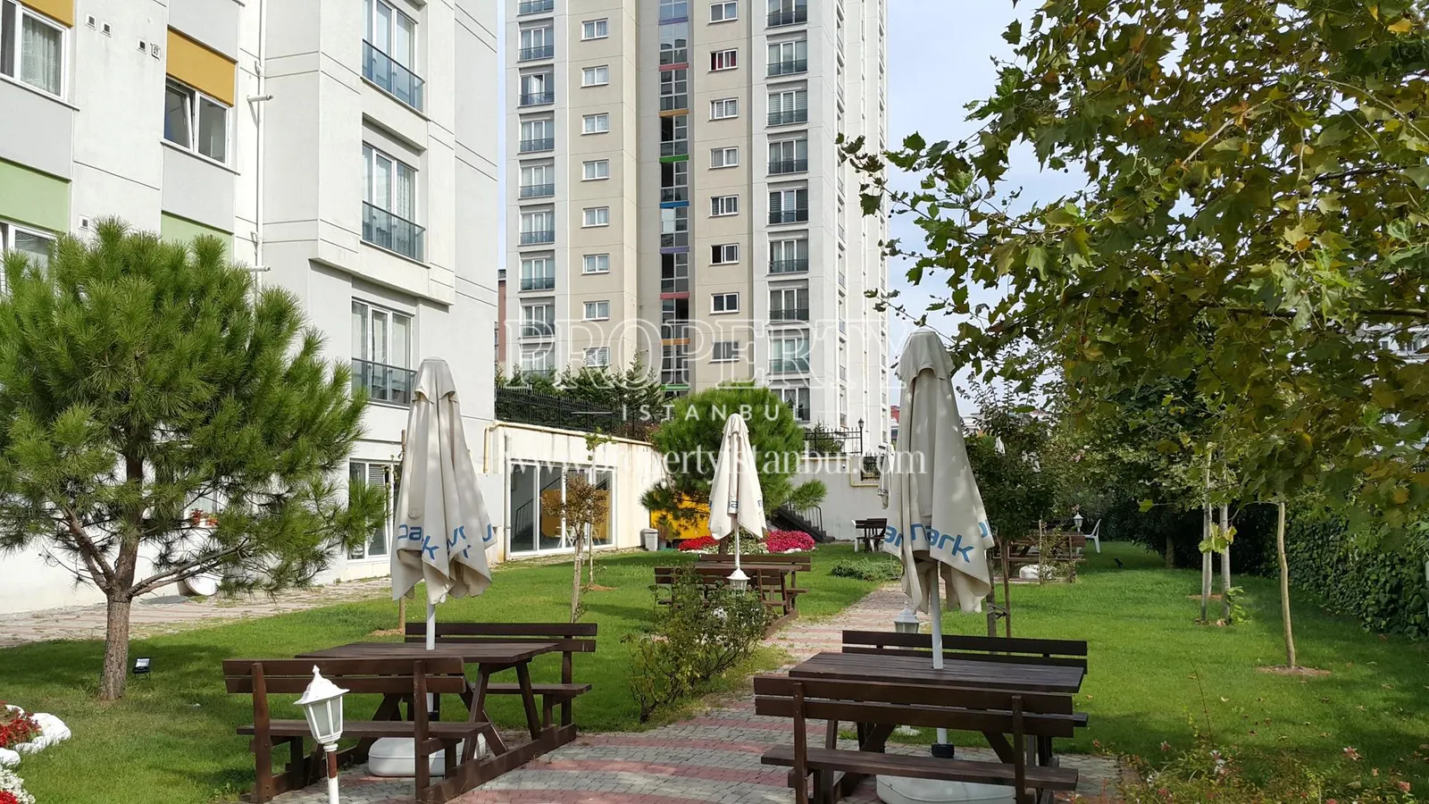 The garden of Evona Park Atasehir