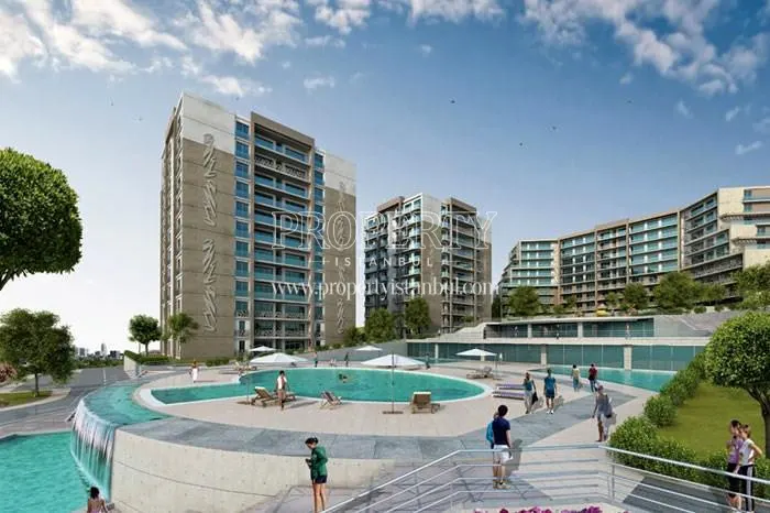 The swimming pool in the Evora Istanbul project