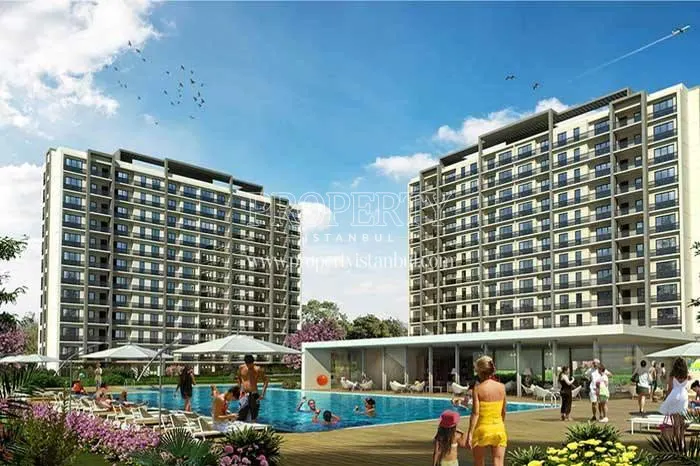 Ev're Gedizler outdoor swimming pool