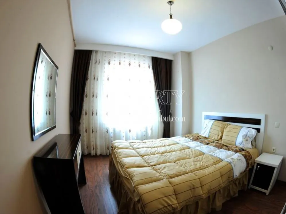 Hera Club Residence bedroom