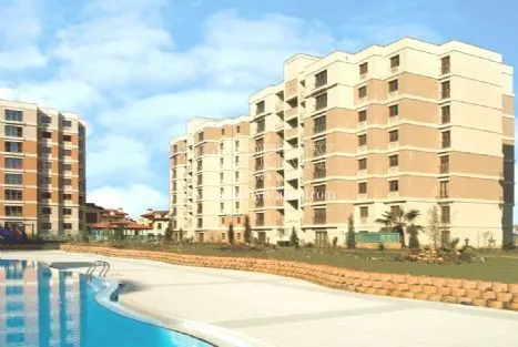 Idealist Kent compound