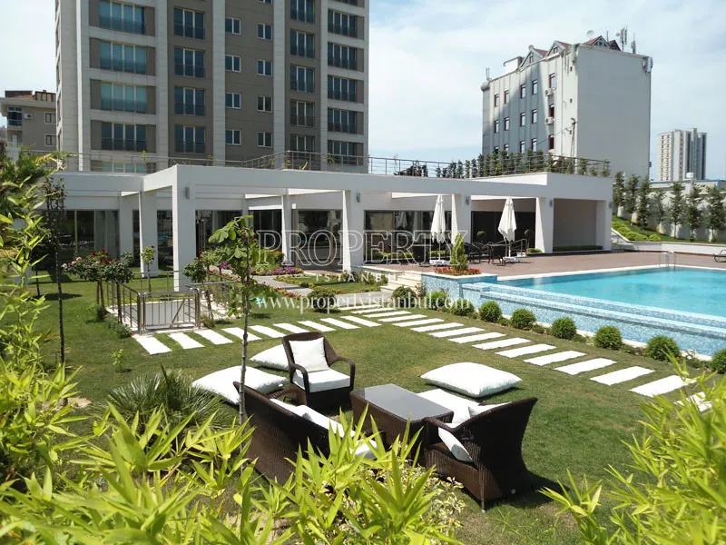 Inci Residence Atasehir swimming pool