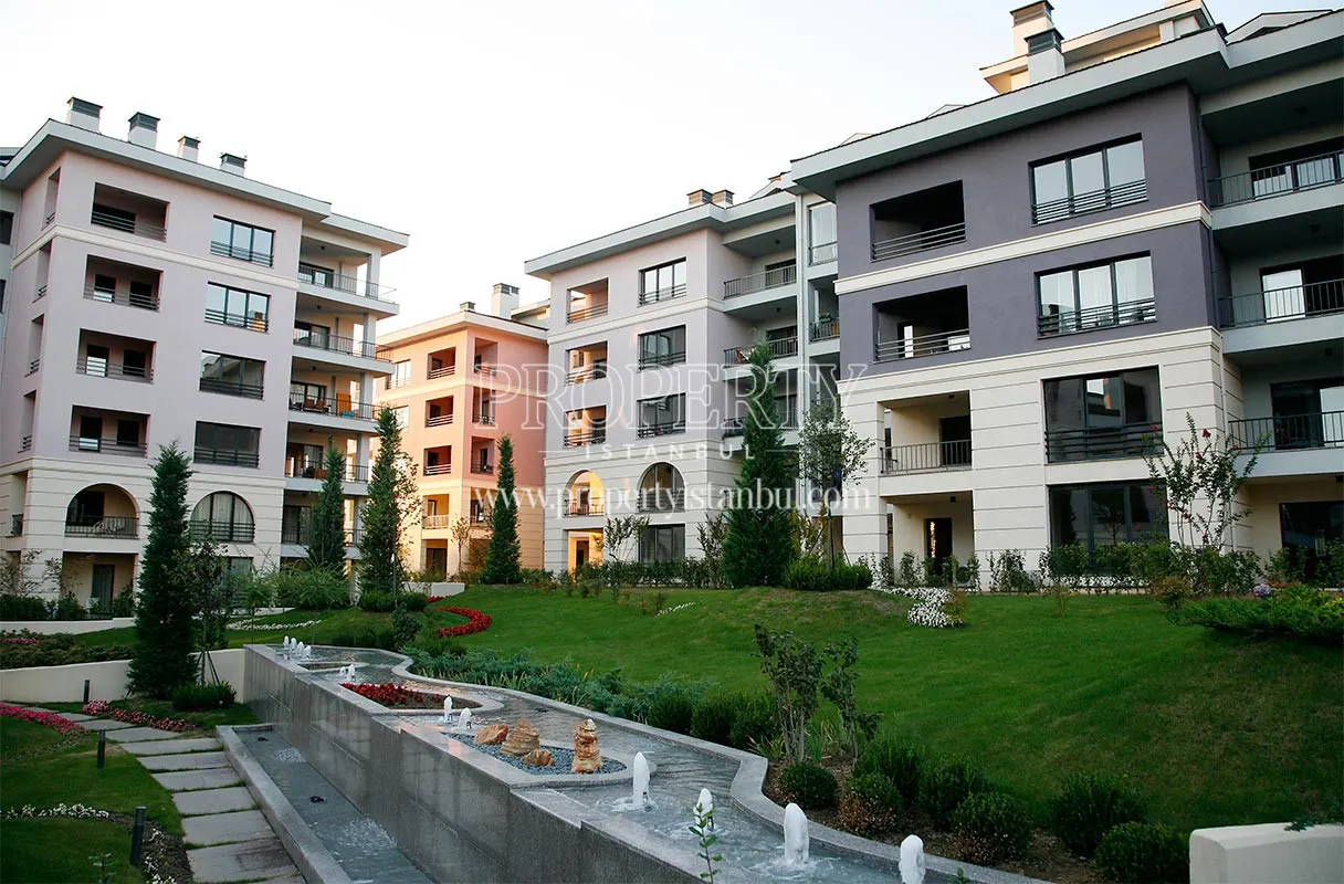 The landscape of Istanbul Bis
