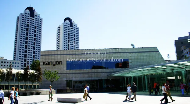 Kanyon Residence