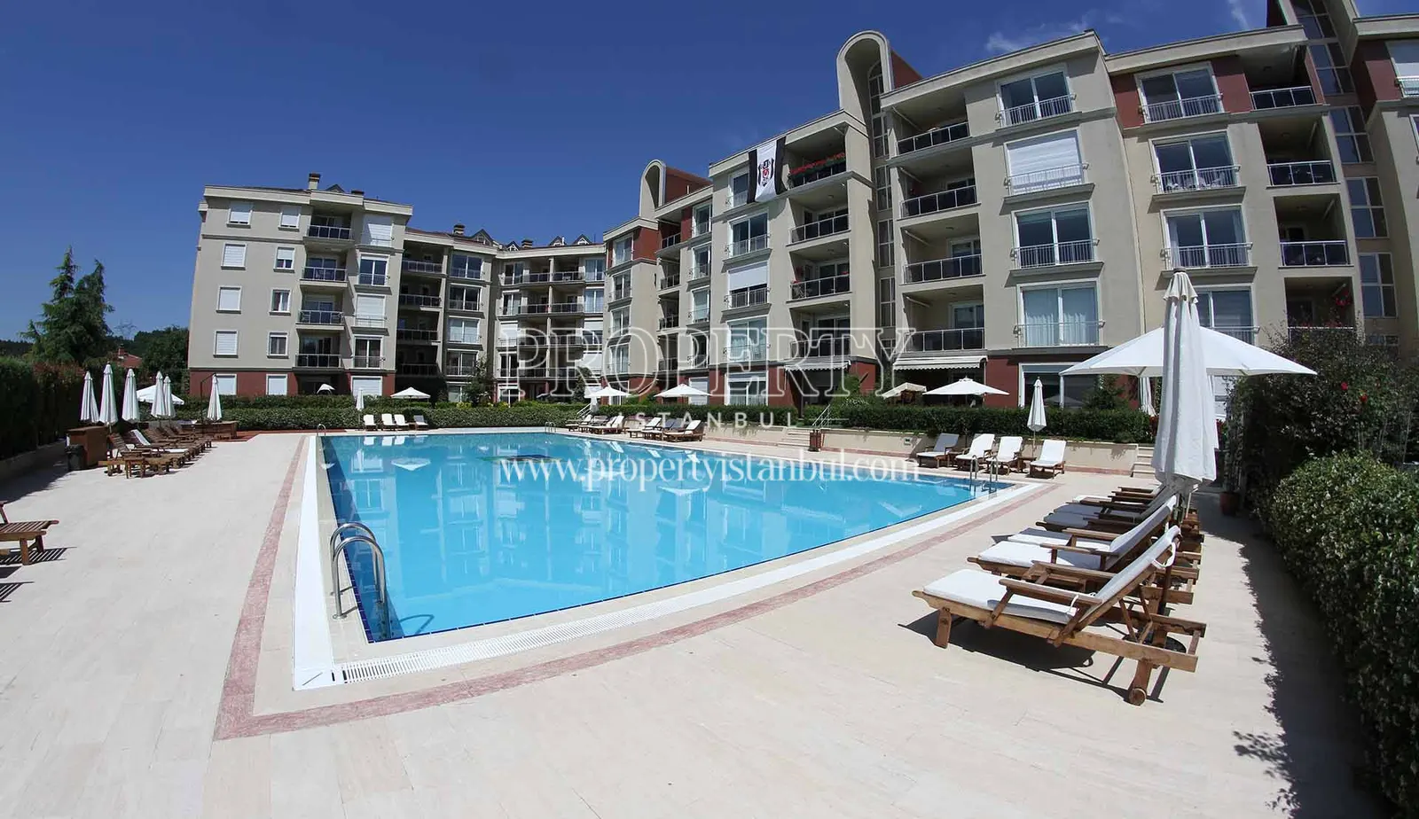 The swimming pool in the Kemer Corner compound