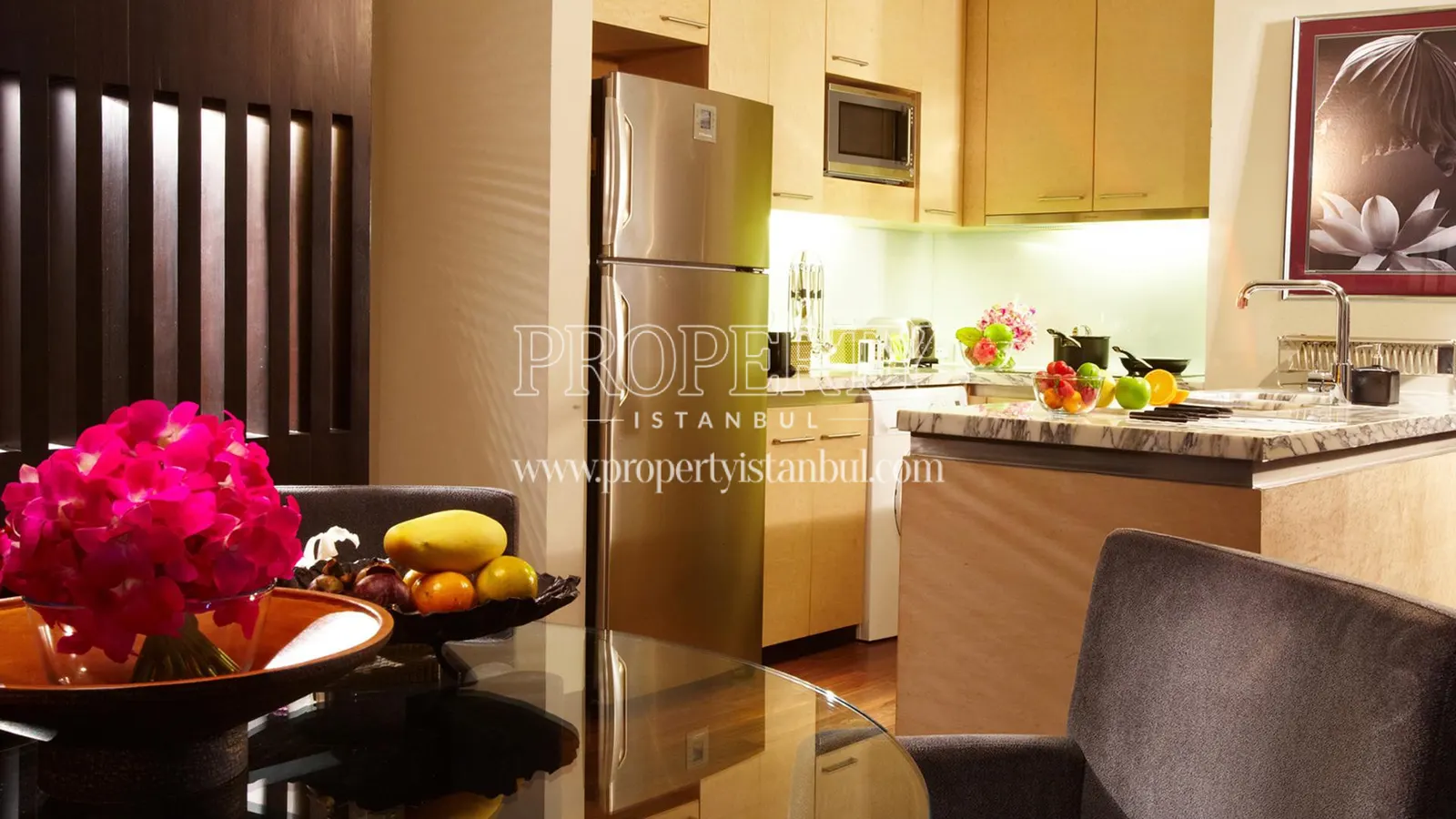 A kitchen in Kempinski Residences Astoria