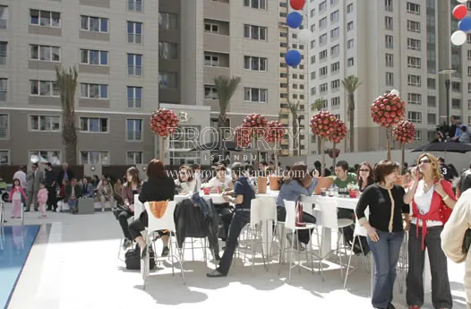 KentPlus Atasehir swimming pool