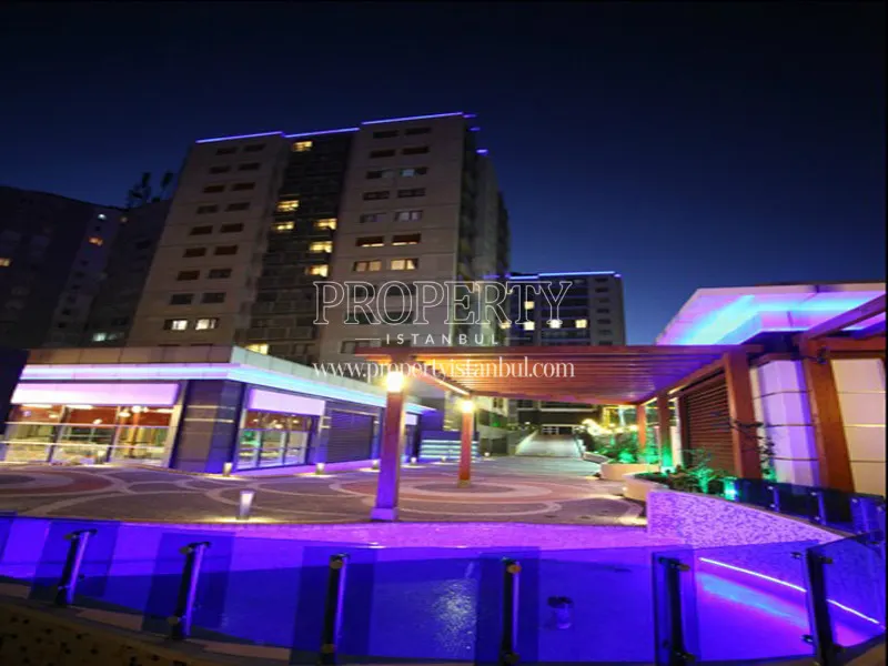 Middleist complex at night
