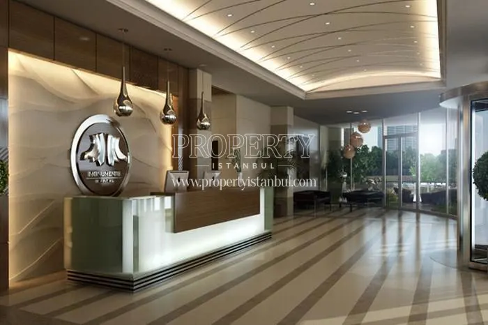 The reception of the Monumento Kartal tower