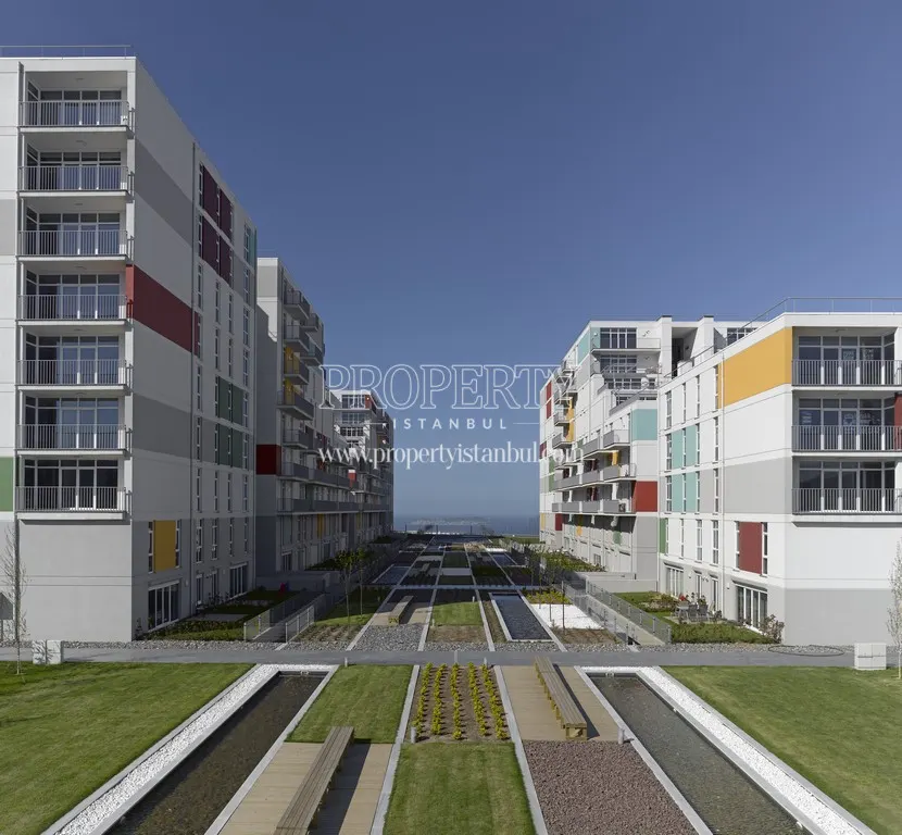 The landscape of Nar City