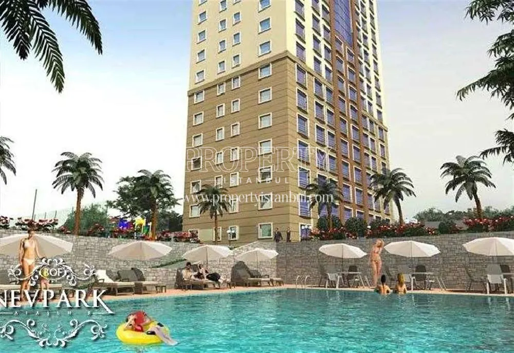 NevPark Atasehir outdoor swimming pool