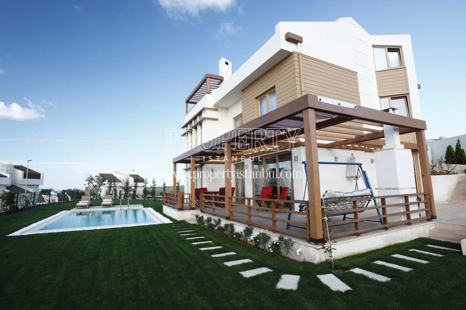 One of the villas with the swimming pool in the Rumeli Konaklari compound
