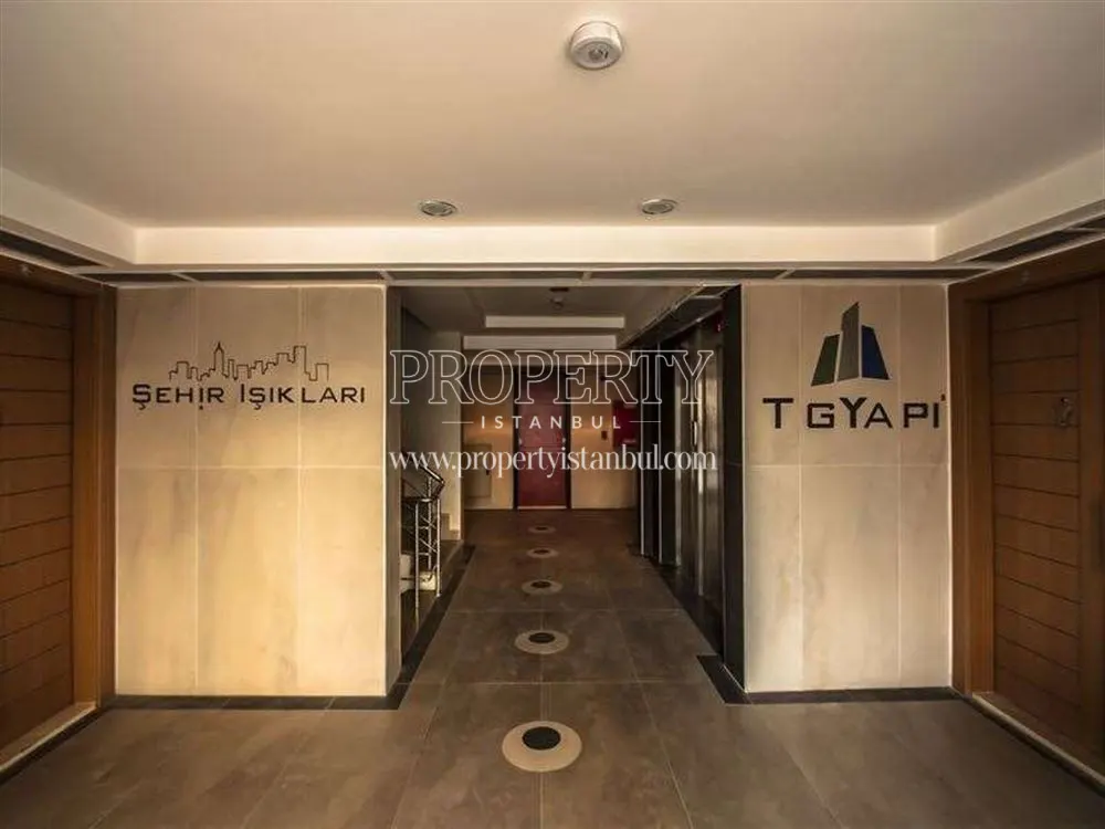 The corridor of the Sehir Isiklari building