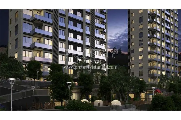 Sehr-i Deniz Kartal blocks at night