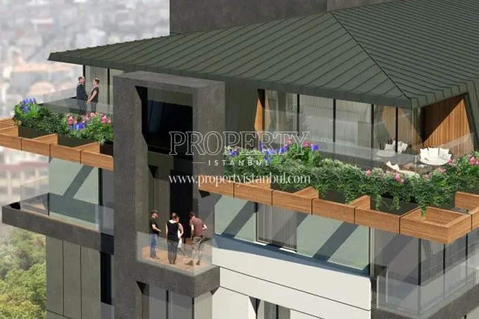 Sehr-i Deniz Kartal residents on the balconies