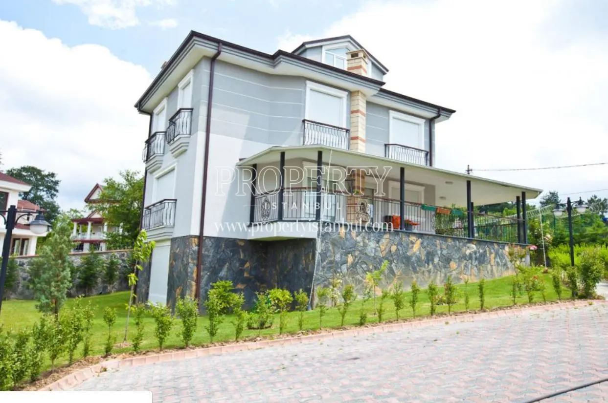 One of the villas in Sultan Resat Konaklari