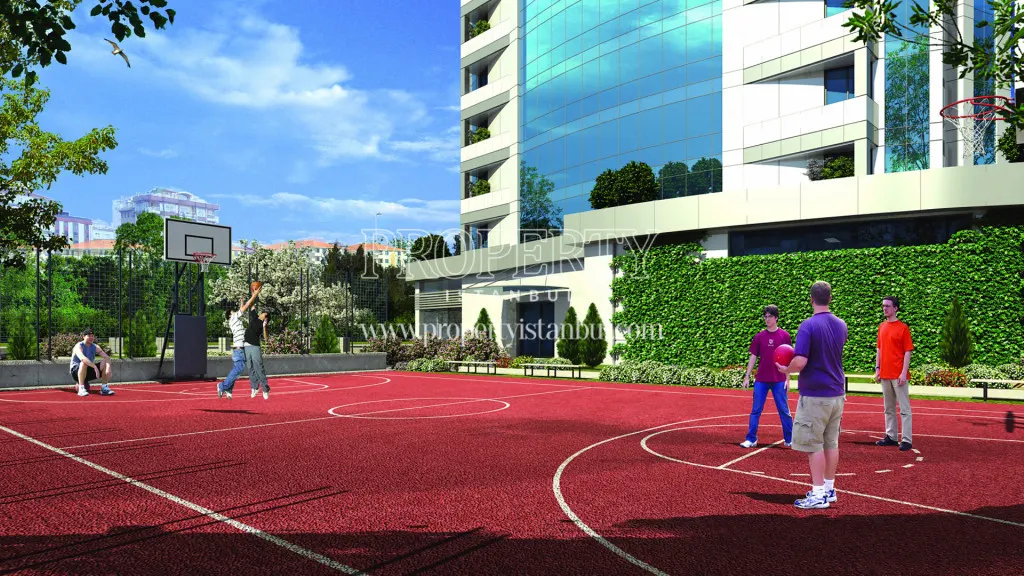 The basketball court in Vadi Kule