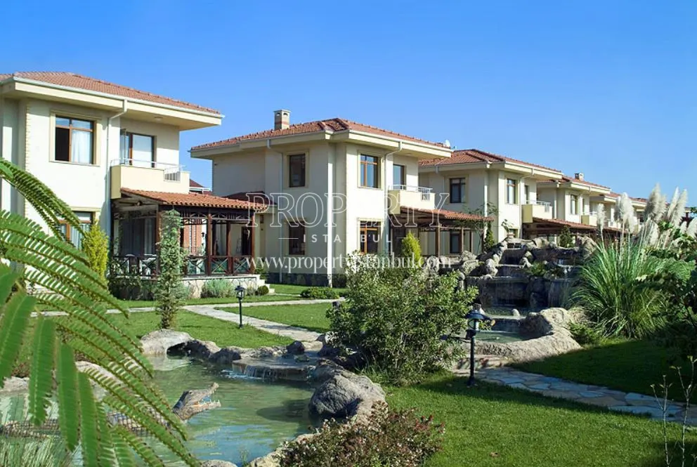 A couple of villas from Villa Viya